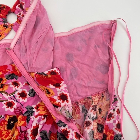 NEW PETAL & PUP Sarai Floral Cutout Maxi Dress Multicolor Tropical Size 8 - Picture 10 of 12